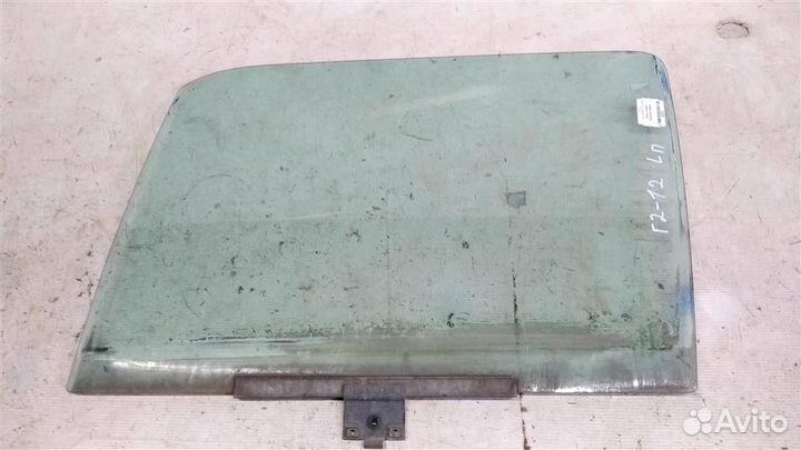Стекло двери передней левой volkswagen Golf II 83