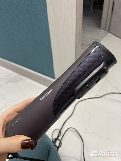 Фен-щётка Philips ProCare HP8656/00