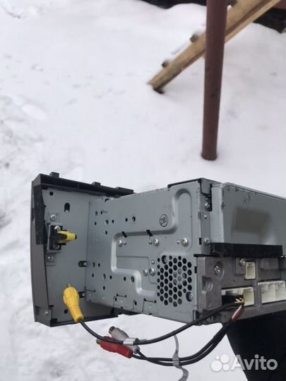 Штатная магнитола от таеты Камри