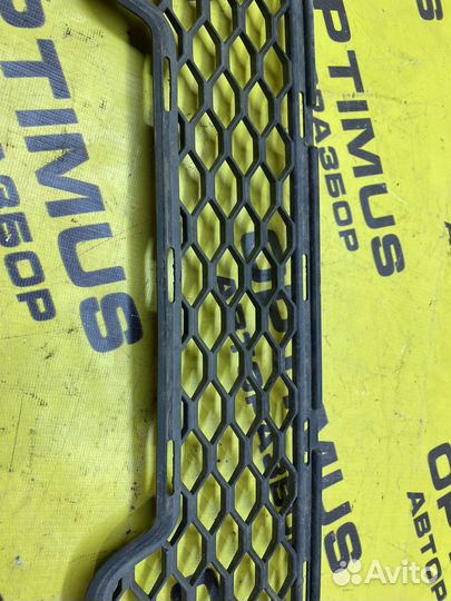 Нижняя решетка радиатора Hyundai Santa Fe