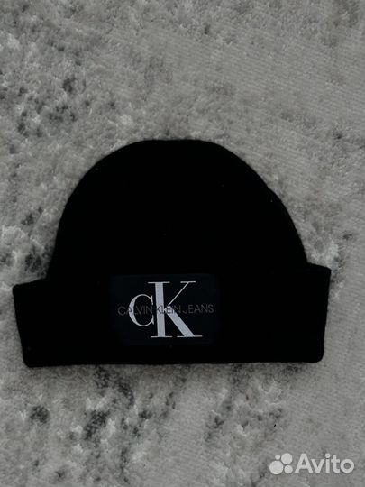 Шапка calvin klein женская