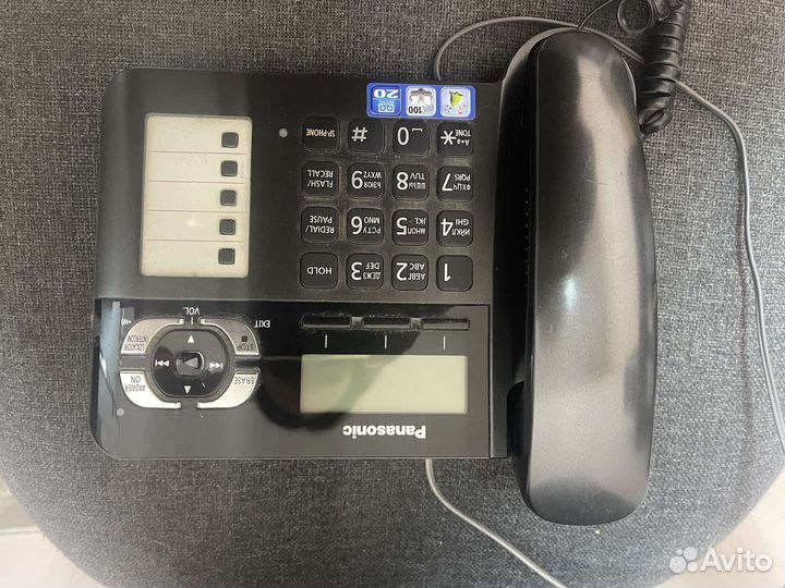 Телефон panasonic