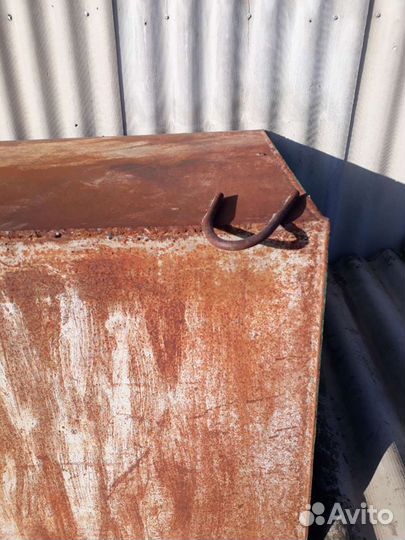 Емкость металлическая 2 м3