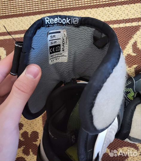 Налокотники хоккейные Reebok 11k SR S