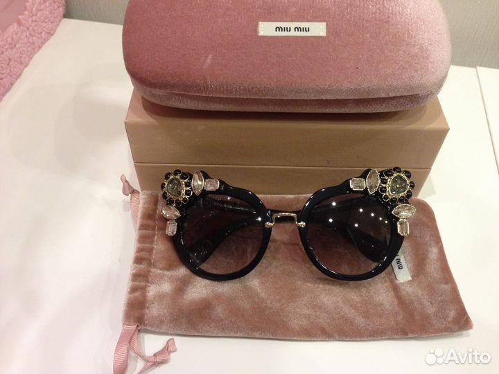 Очки солнцезащитные Miu-Miu Adored оригинал