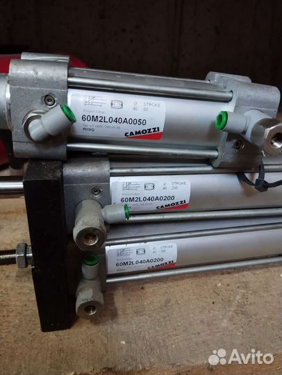 Пневмоцилиндр camozzi