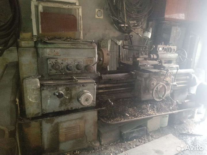 Токарный станок по металлу