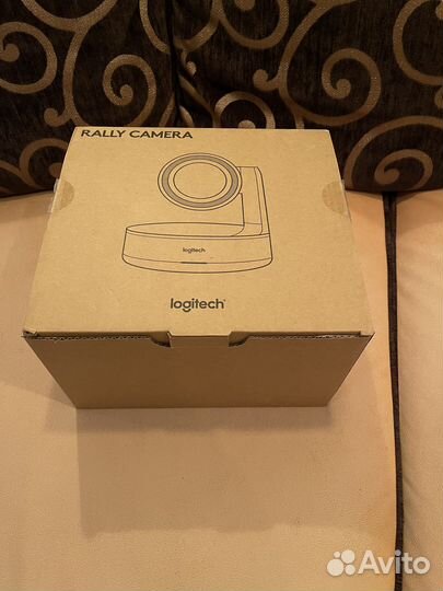 Веб-камера Logitech Rally