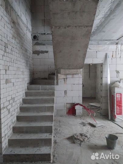 Изготовление бетонных лестниц