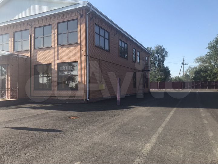Торговая площадь, 828 м²