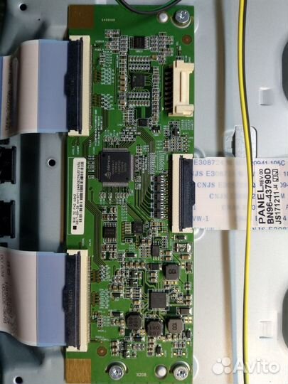 Телевизор Samsung UE32M5000AK на запчасти