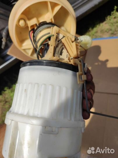 Бензонасос в сборе mazda 3, ford