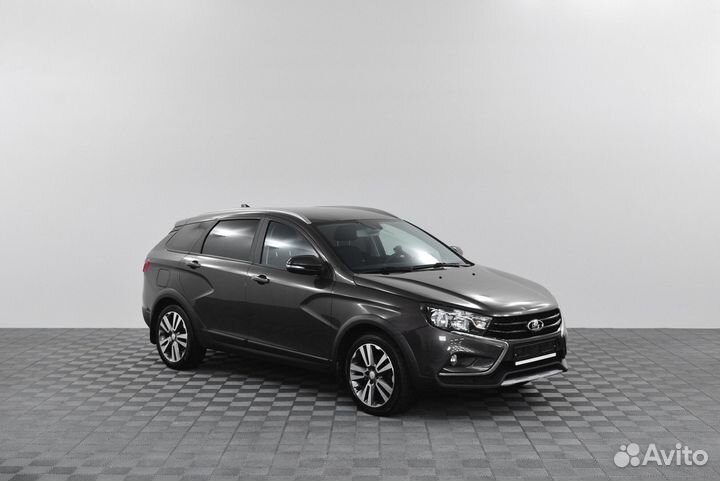 LADA Vesta Cross 1.8 AMT, 2018, 38 000 км