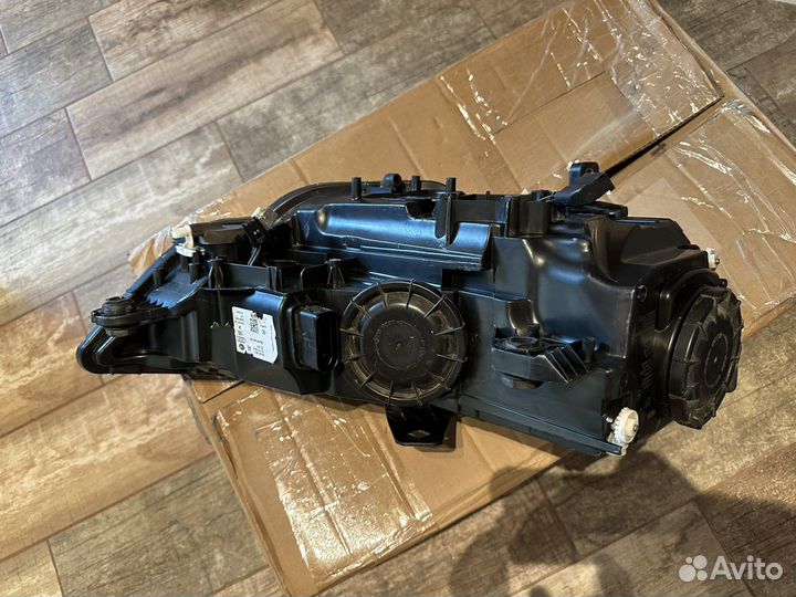 Левая Фара Audi A3 8v седан