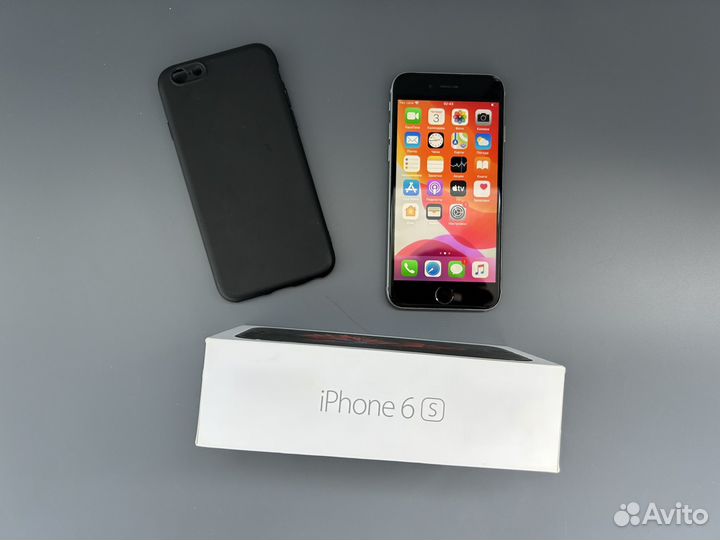 Телефон iPhone 6s