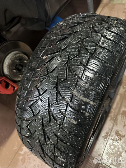 Toyo Observe G3-Ice 275/40 R22