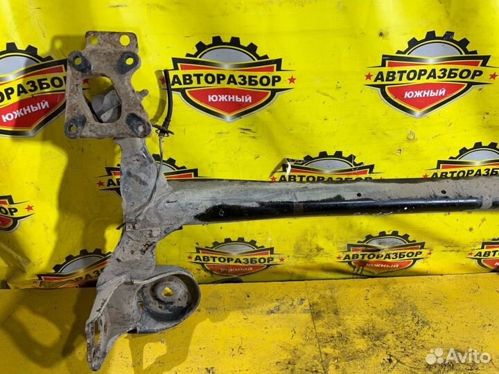 Балка задняя Peugeot Partner II