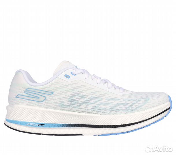 Кроссовки женские Skechers GO RUN Razor 4