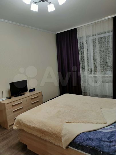 2-к. квартира, 74 м², 7/14 эт.