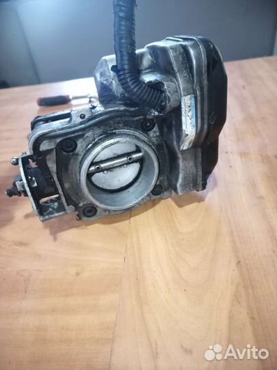 Дроссельная заслонка Мерседес w202