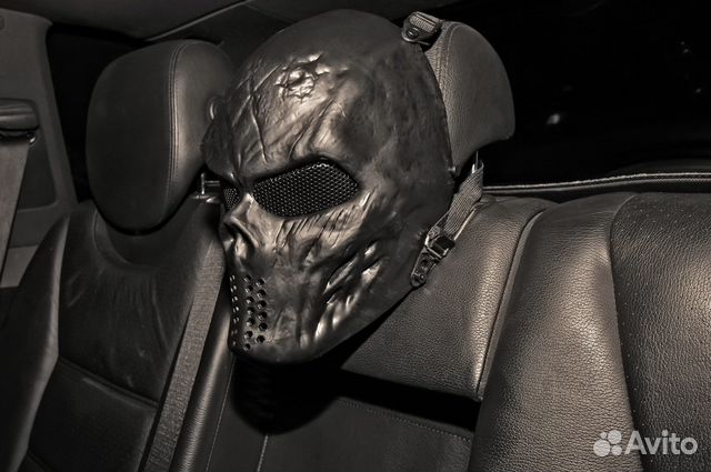 Маска череп черный матовый. шлем каска