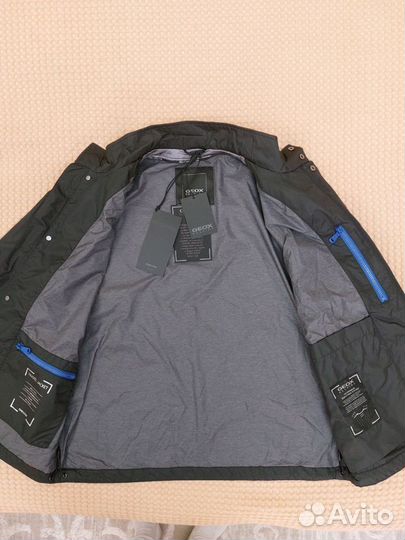Новая куртка ветровка Geox 50-52