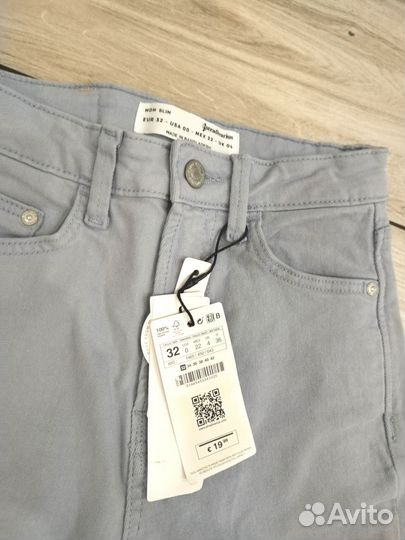 Джинсы Mom slim Stradivarius 32(eur). Новые