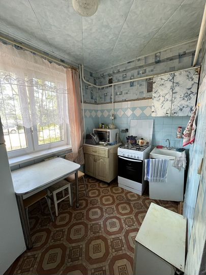 2-к. квартира, 37 м², 1/5 эт.