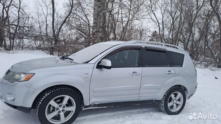 Mitsubishi Outlander 3.0 AT, 2007, 303 000 км
