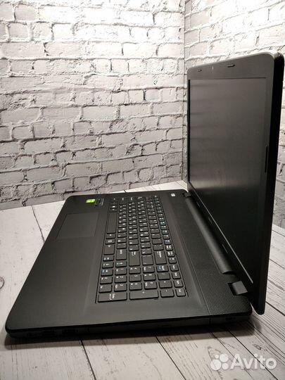 Игровой ноут с SSD + Nvidia + 17,3