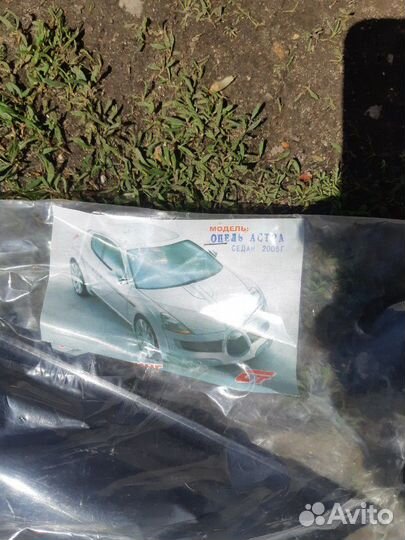 Дефлекторы стёкол Opel Astra седан