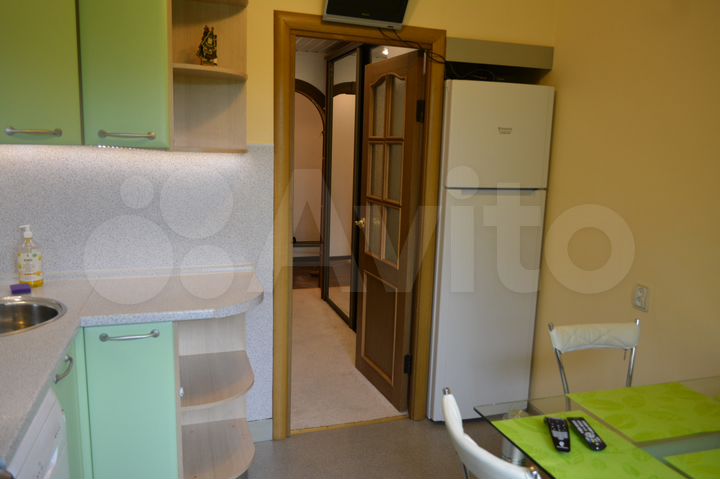 2-к. квартира, 60 м², 3/9 эт.