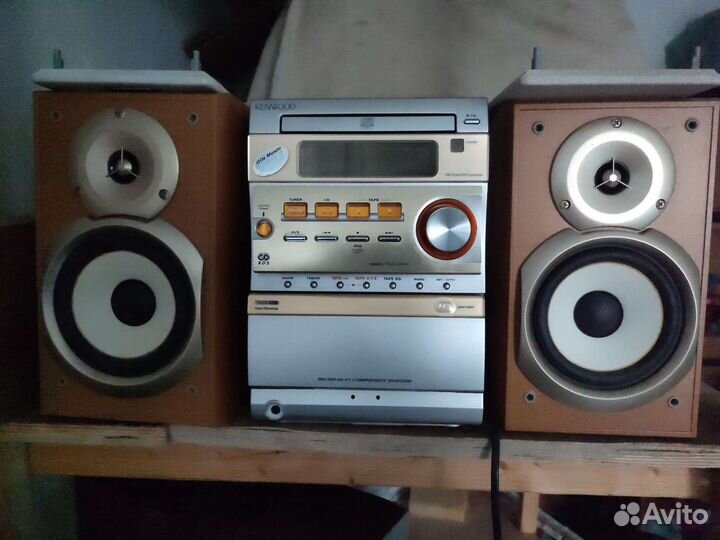 Музыкальный центр Kenwood