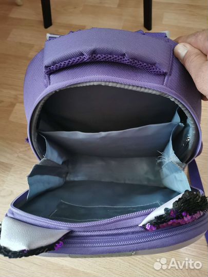 Портфель школьный для девочки