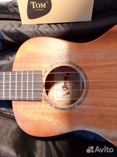 Укулеле Концерт UMA UK-05SC с чехлом