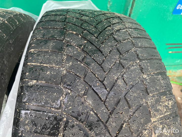 Bridgestone Blizzak LM-005 225/55 R17 101V