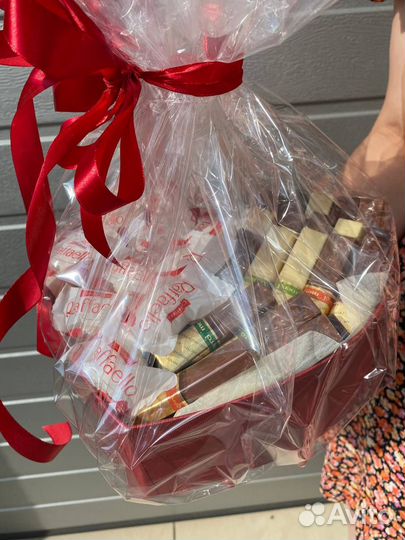 Сладкий подарок