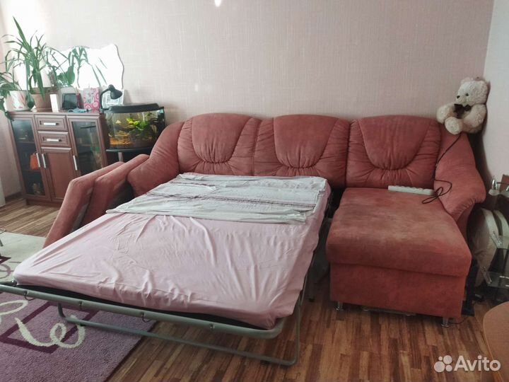 Угловой диван