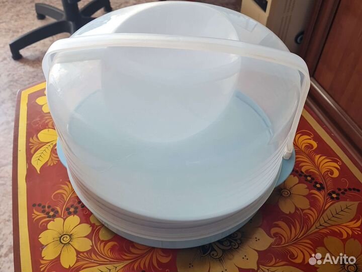 Тортница с крышкой Tapperware