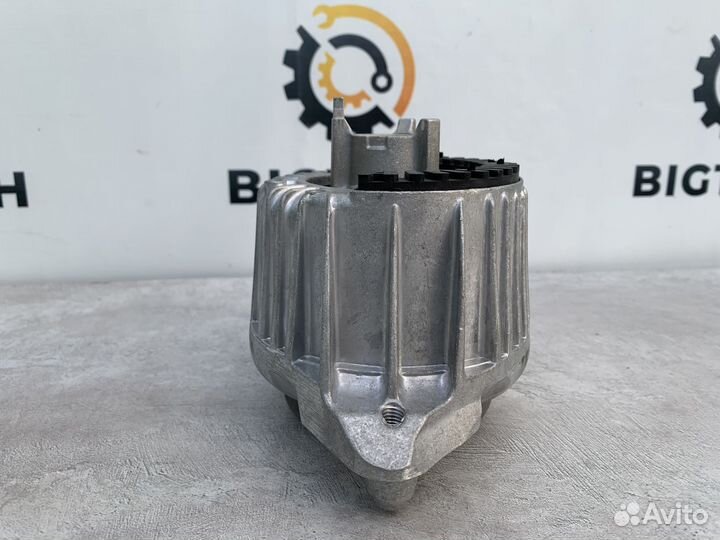 Подушка двс Mercedes W212 A2122401417