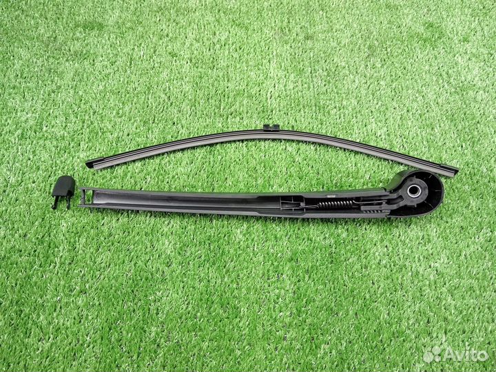 Поводок заднего дворника WV Transporter T5 VAG