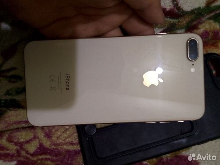 iPhone 8 Plus, 64 ГБ