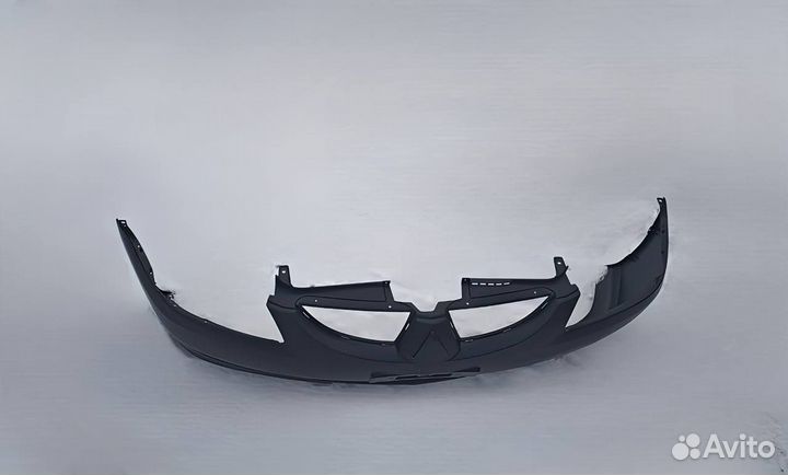 Бампер передний Лансер 9 03-05. Новый. Аналог