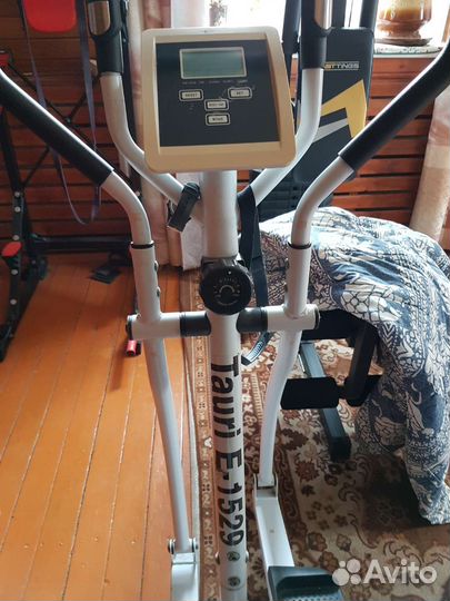 Эллиптический тренажер Dender fitness
