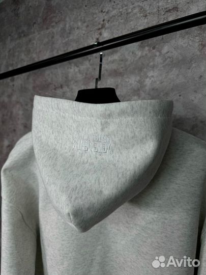 Толстовка Vetements