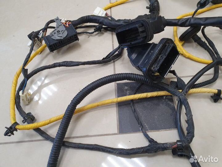 Проводка салона Hyundai Sonata YF G4KJ 2012