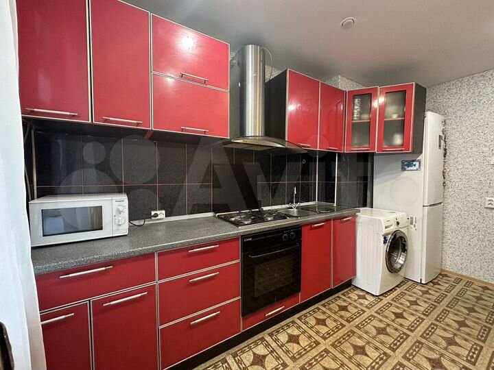 4-к. квартира, 82,3 м², 7/10 эт.