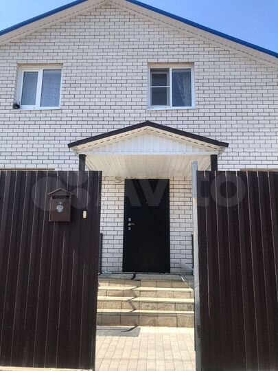 Дом 183 м² на участке 7 сот.