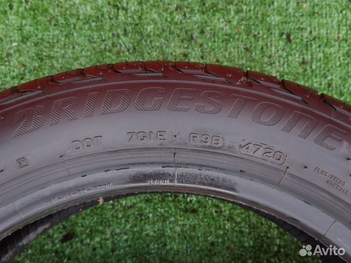 Bridgestone Turanza T001 215/45 R16 90V