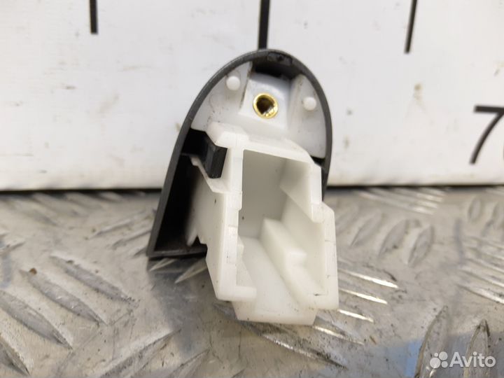 Б/У Накладка ручки наружной левой передзад#001